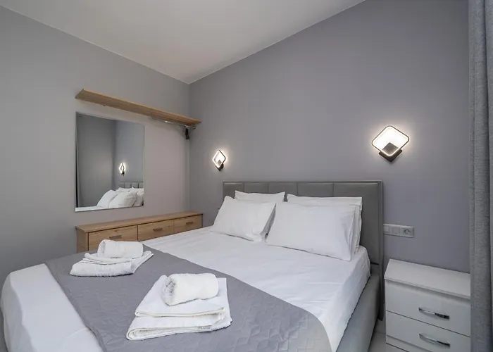 Luxury Ora I Αγία Ευφημία