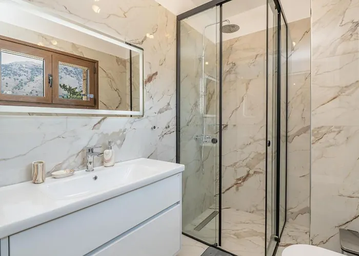 Luxury Ora I * Αγία Ευφημία