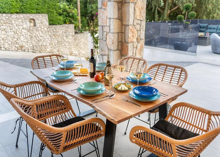 Luxury Ora I Αγία Ευφημία